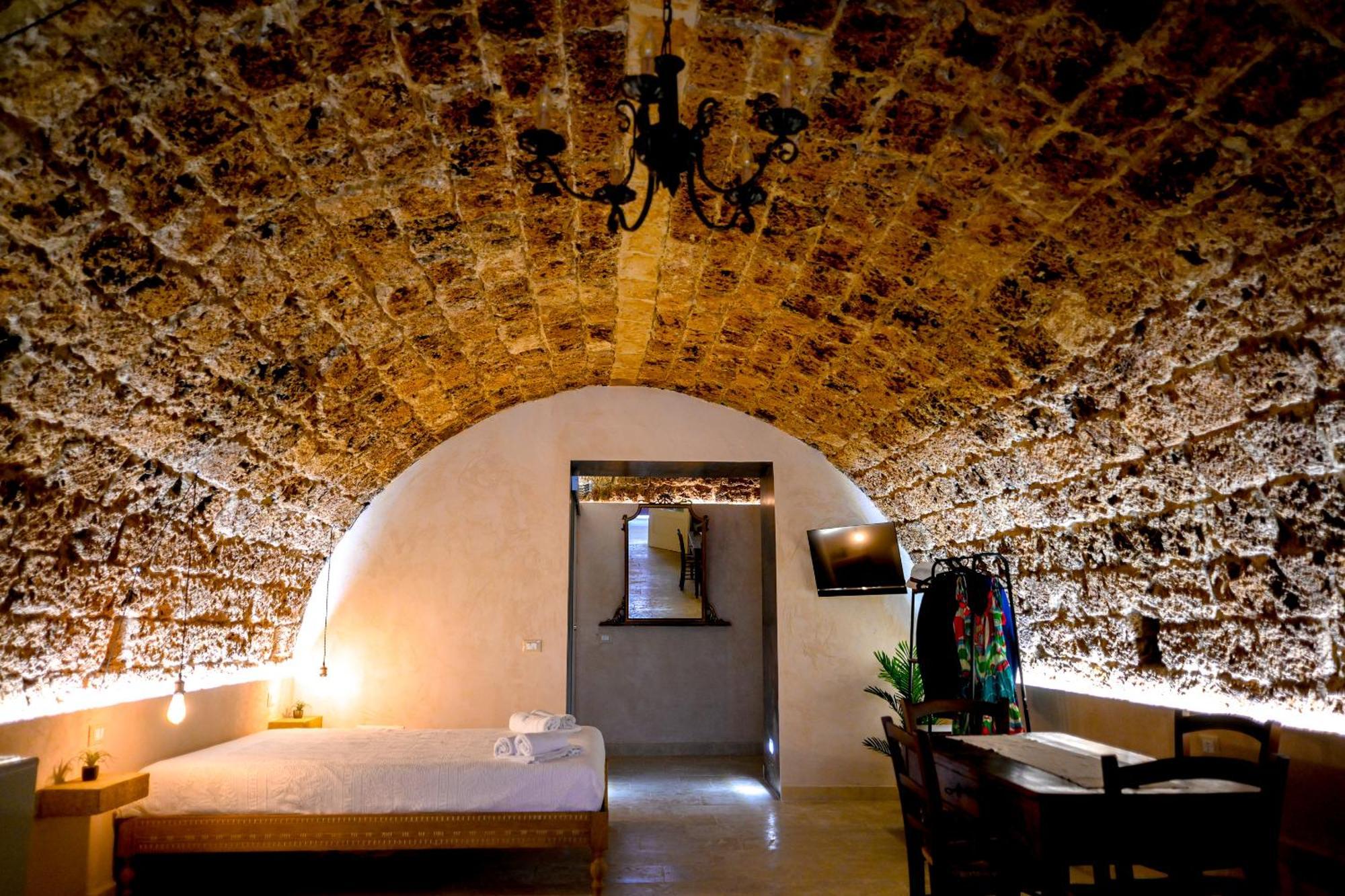 La Grotta, Luxury Suite & Spa Noto Dış mekan fotoğraf